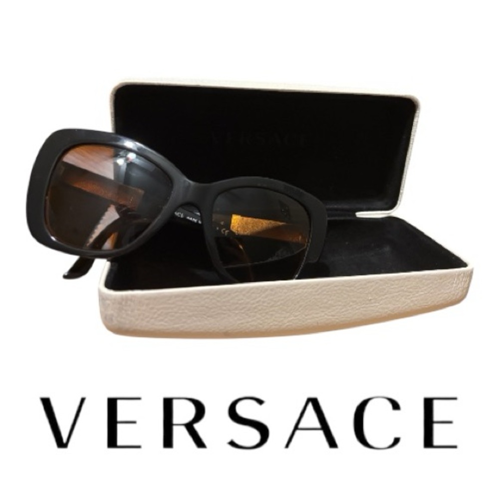 Versace Black Sunglasses with Brown Gradient Lenses